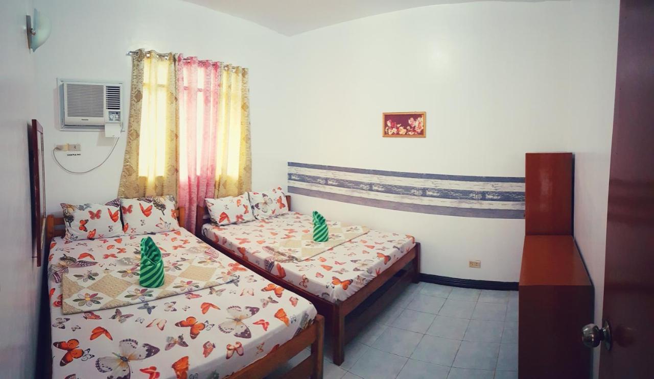 White Beach Guest House Пуэрто-Галера Экстерьер фото